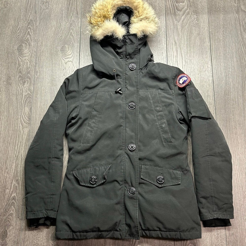 Canada Goose Montebello Parka Black Fur Hood Winter Coat Womens Medium